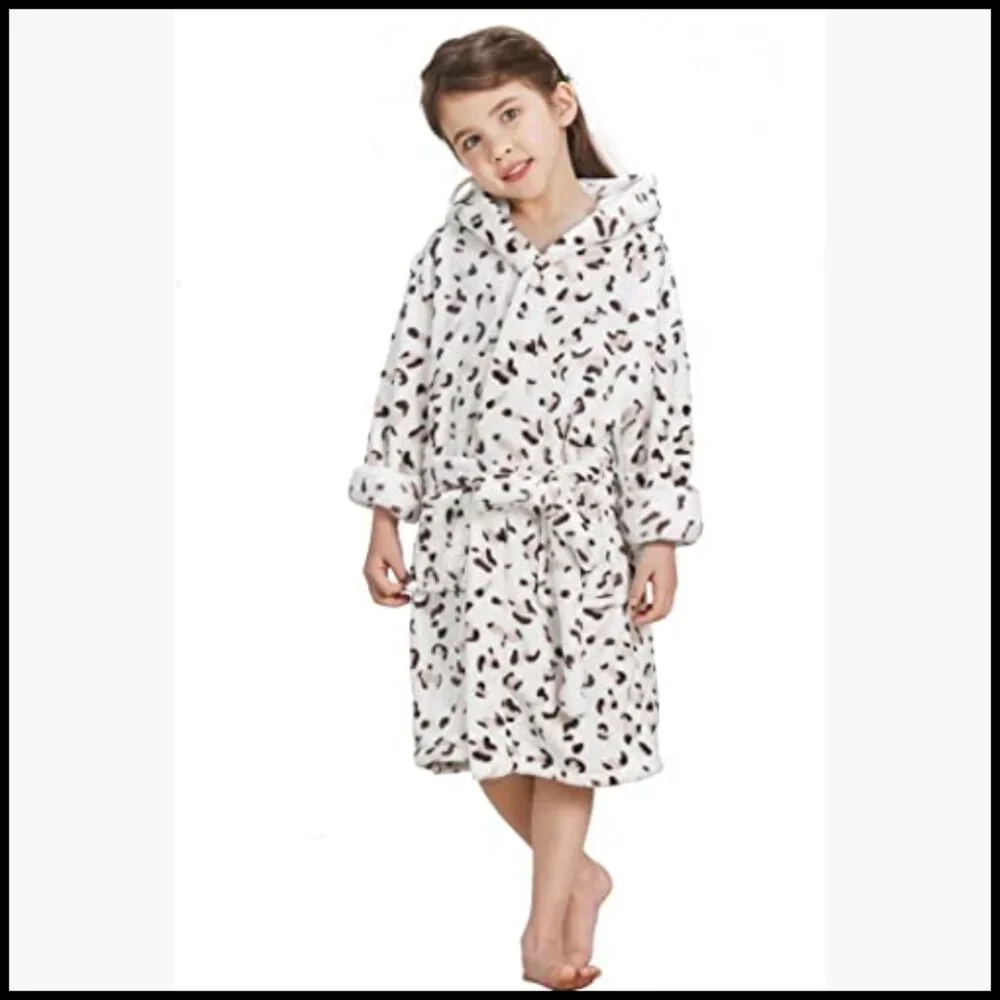 Flannel Hooded Bathrobe for Kids Soft Fleece Pajamas Dressing Gown